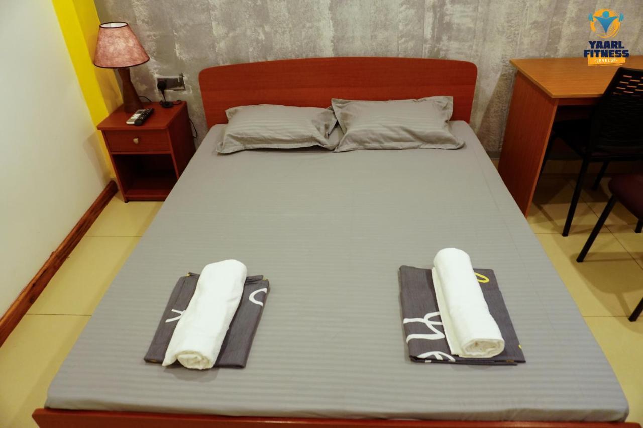Yaarl Hostels Джафна Экстерьер фото
